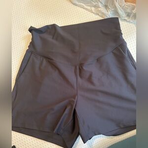 Old Navy Active High-Rise Maternity shorts and leggings